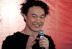 陈奕迅家庭爆料视频播放,温馨瞬间揭露明星家庭日常